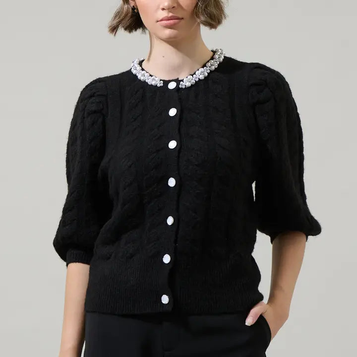 Jamari Button Front Cropped Cardigan in Black